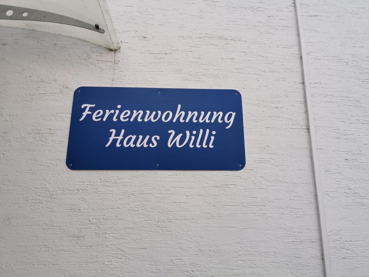 Ferienwohnung Haus Willi ไฟรนส์ไฮม์ ภายนอก รูปภาพ